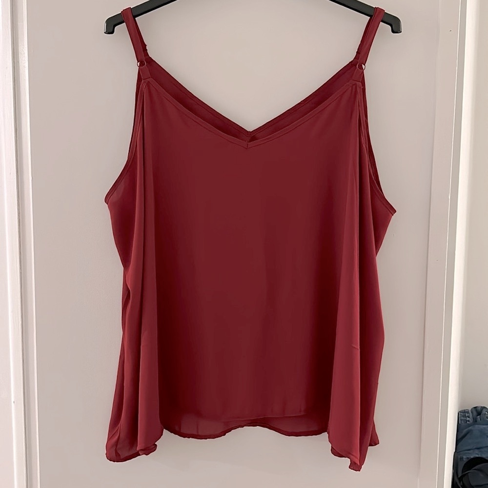 Torrid 5Plus Dark Red blouse, Can be worn anytime, any where. Very pretty! - Picture 3 of 8